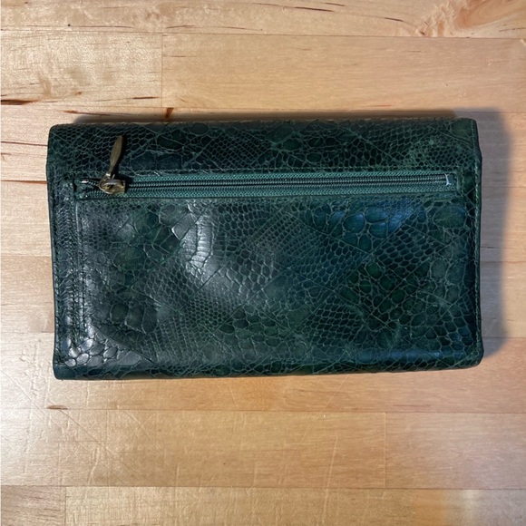 Abas Avatar Alligator embossed green leather trifold wallet/organizer - Picture 3 of 16